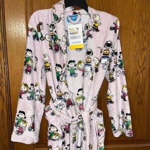 Womens Peanuts Snoopy Robe